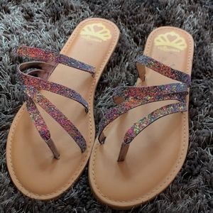 Fergie Women's Holographic Delaney Flat Sandal 9.5